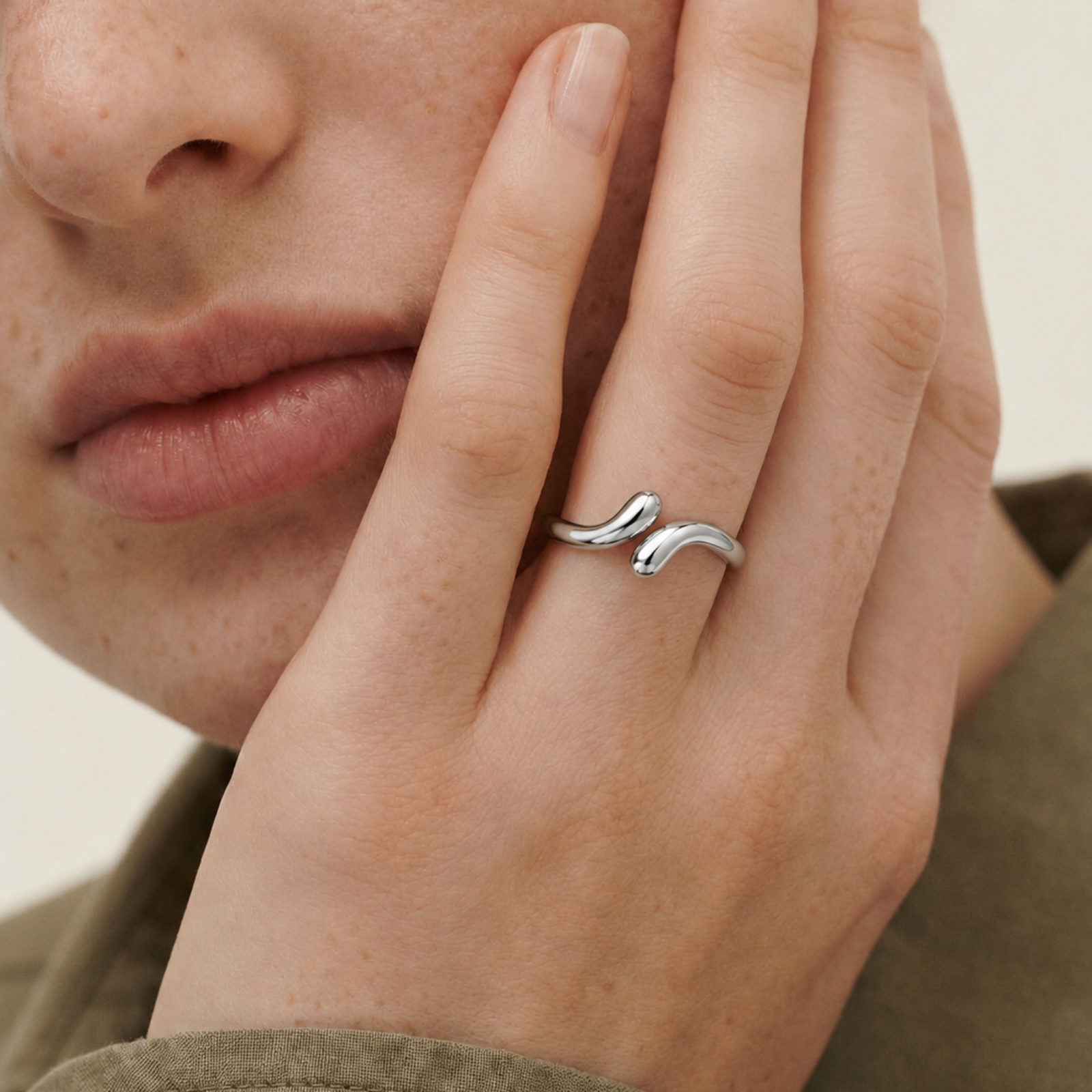 Elegant Water Drop Sterling Silver Ring