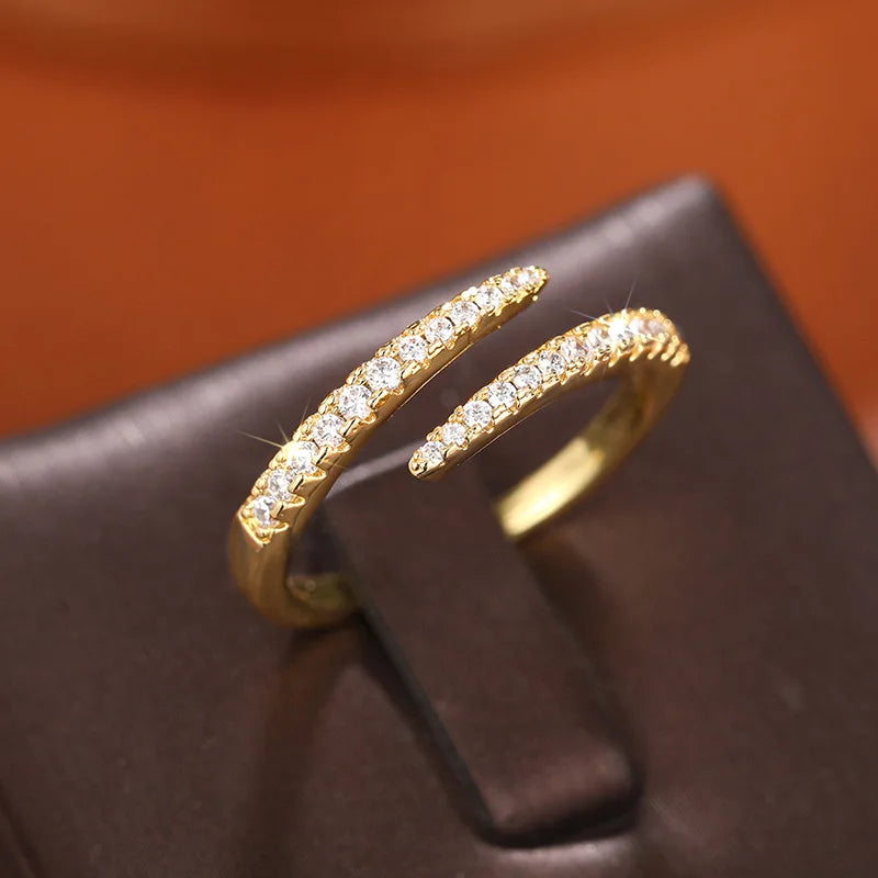Dazzling CZ Circle Adjustable Ring