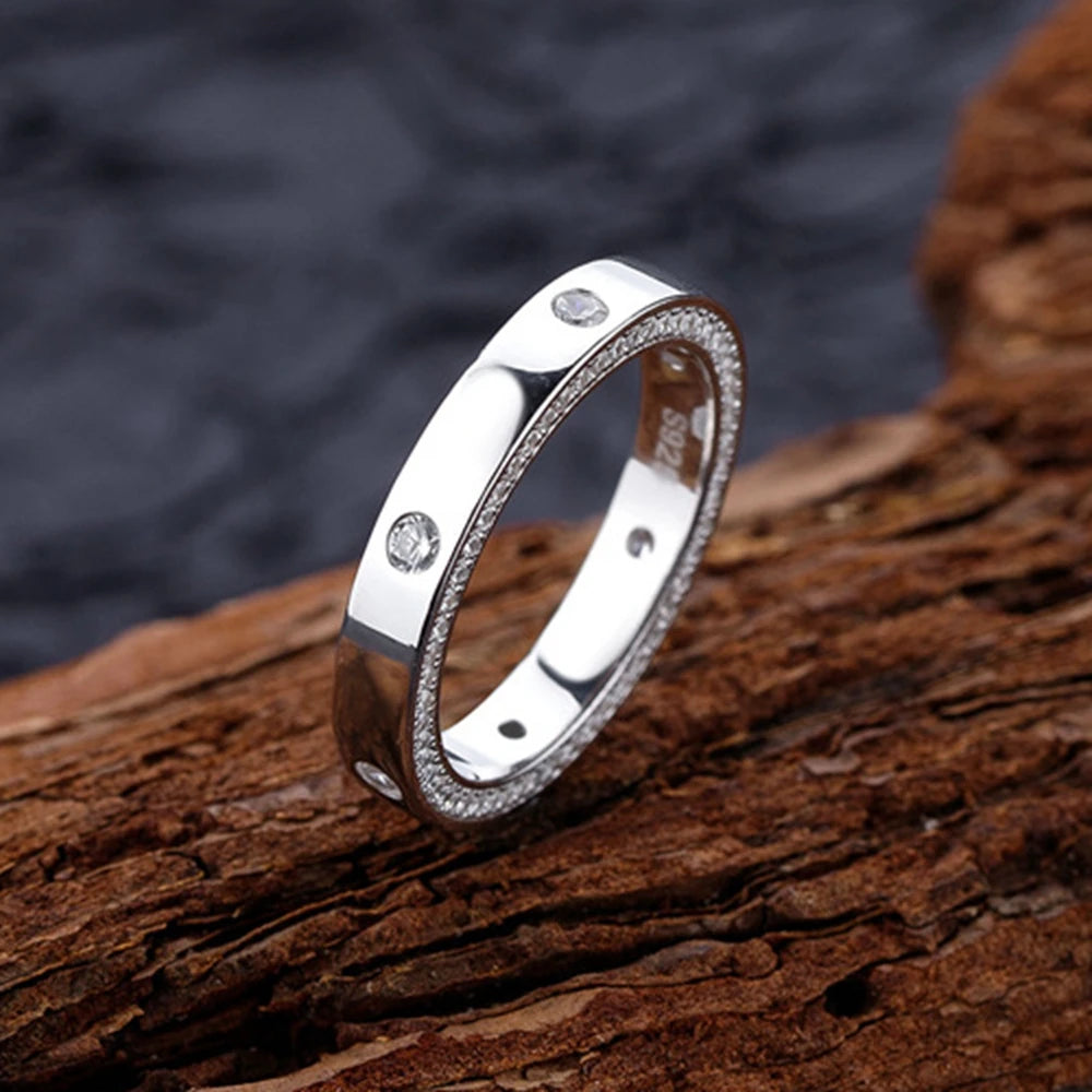 Brilliant Moissanite Solitaire Ring in S925 Silver